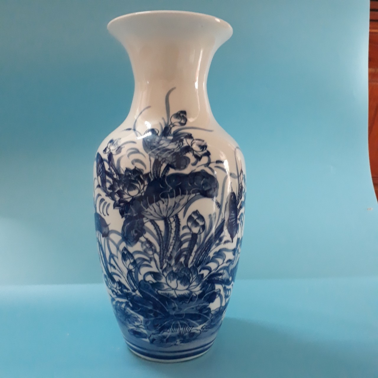 Bình hoa sứ bát tràng họa tiết họa tiết Hoa sen, Ngư ông 49cm