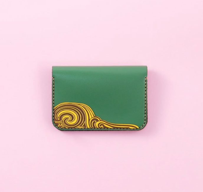 Bộ sản phẩm ví Sen Phi Mã, chất liệu da bò, hiệu Khắc Tên - Hàng chính hãng