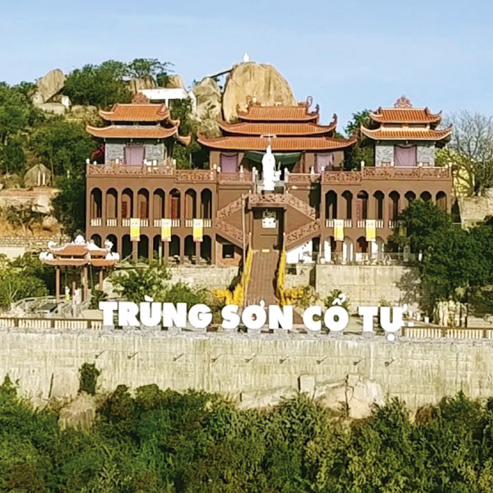 Tour Vĩnh Hy - Nét Đẹp Hoang Sơ 2N2Đ - Vịnh Vĩnh Hy - Ninh Hải - Mũi Cá Ông - Hang Yến - Hòn Rùa - Hang Rái - Ninh Chữ - Tháp P0klong Grai - Làng Gốm Bàu Trúc