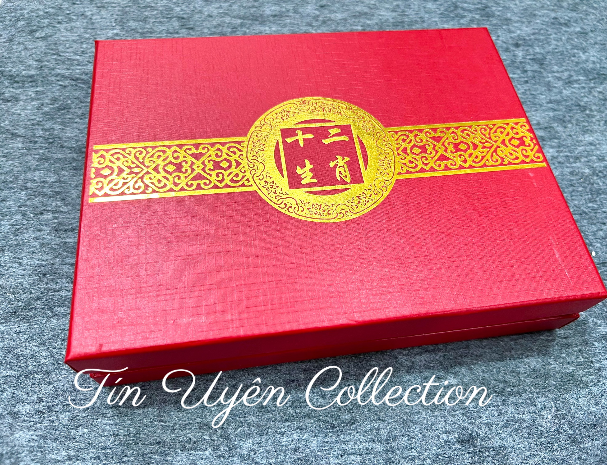 Bộ Quà Tặng Phong Thủy Hộp Đồng Xu 12 Con Giáp Niken Mạ Vàng May Mắn đẹp mắt trang trọng