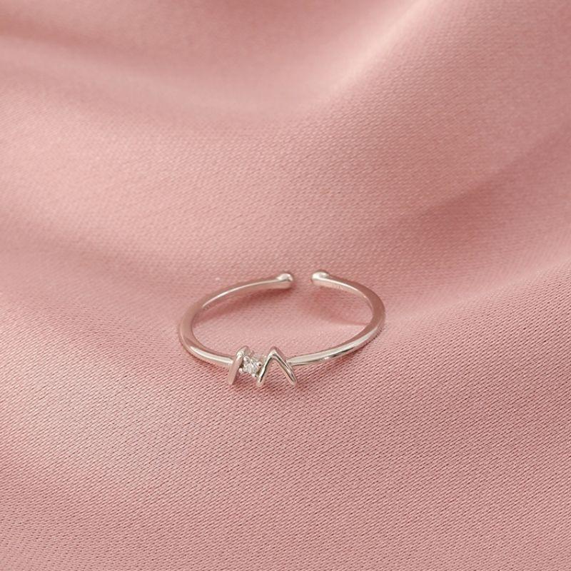 Nhẫn bạc W đính đá YN JEWELRY