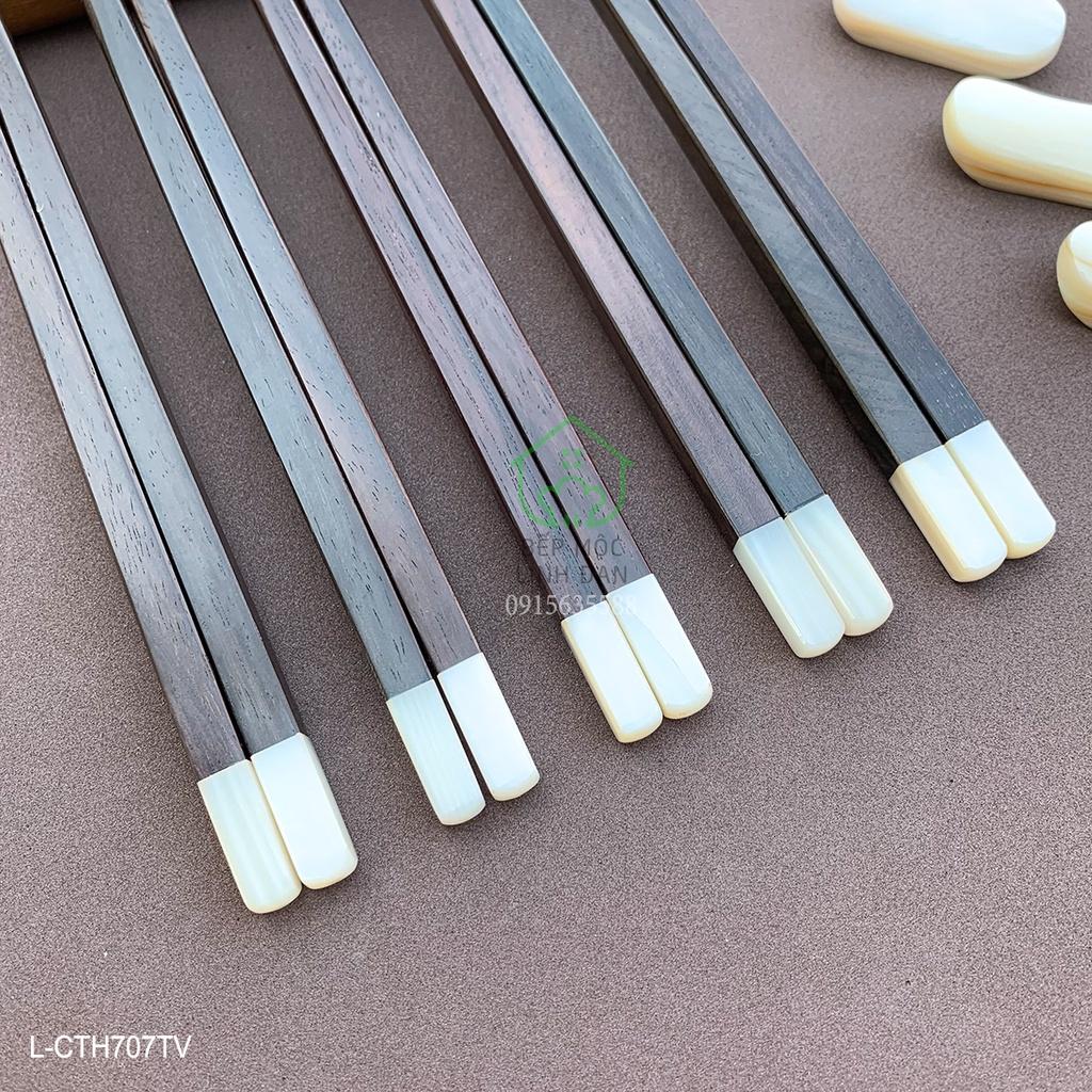 Đũa gỗ trắc tự nhiên đầu cẩn ốc biển nhập khẩu_Bộ 05 đôi vuông\