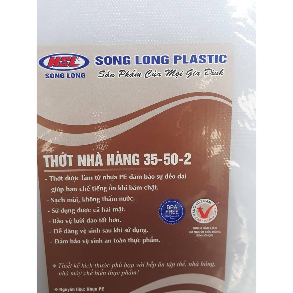 Thớt nhựa màu trắng dành cho nhà hàng quán ăn daỳ 2cm có lỗ treo