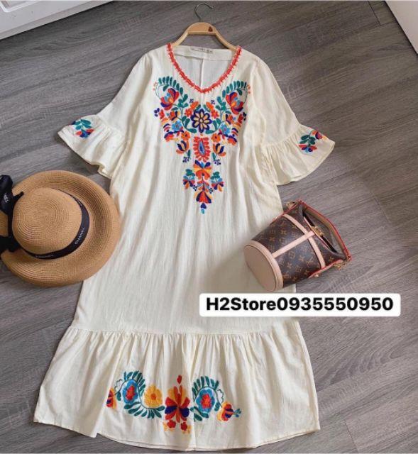 Đầm maxi suông trắng thêu hoa lai bèo boheme vintage