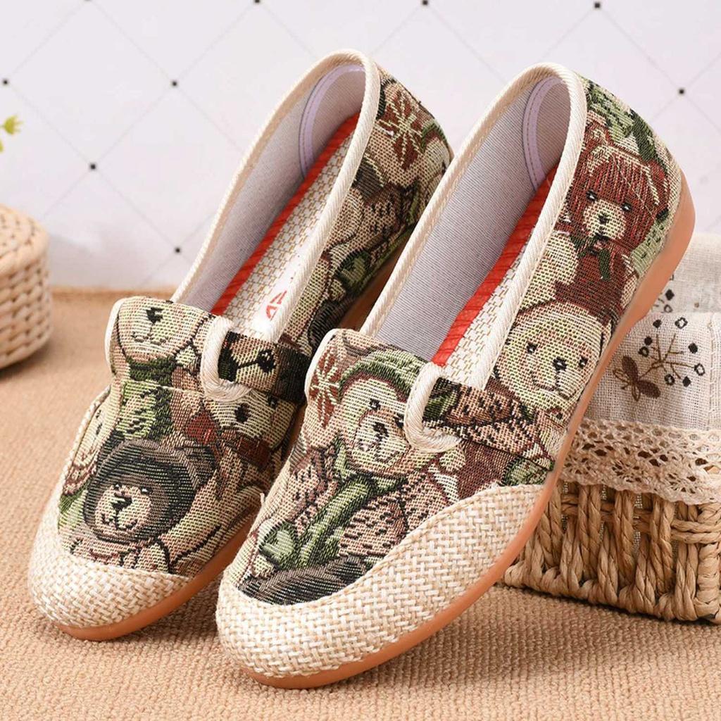 Spring and summer new style old Beijing cloth shoes girls Korean casual shoes with one foot breathable lazy canvas shoes girls