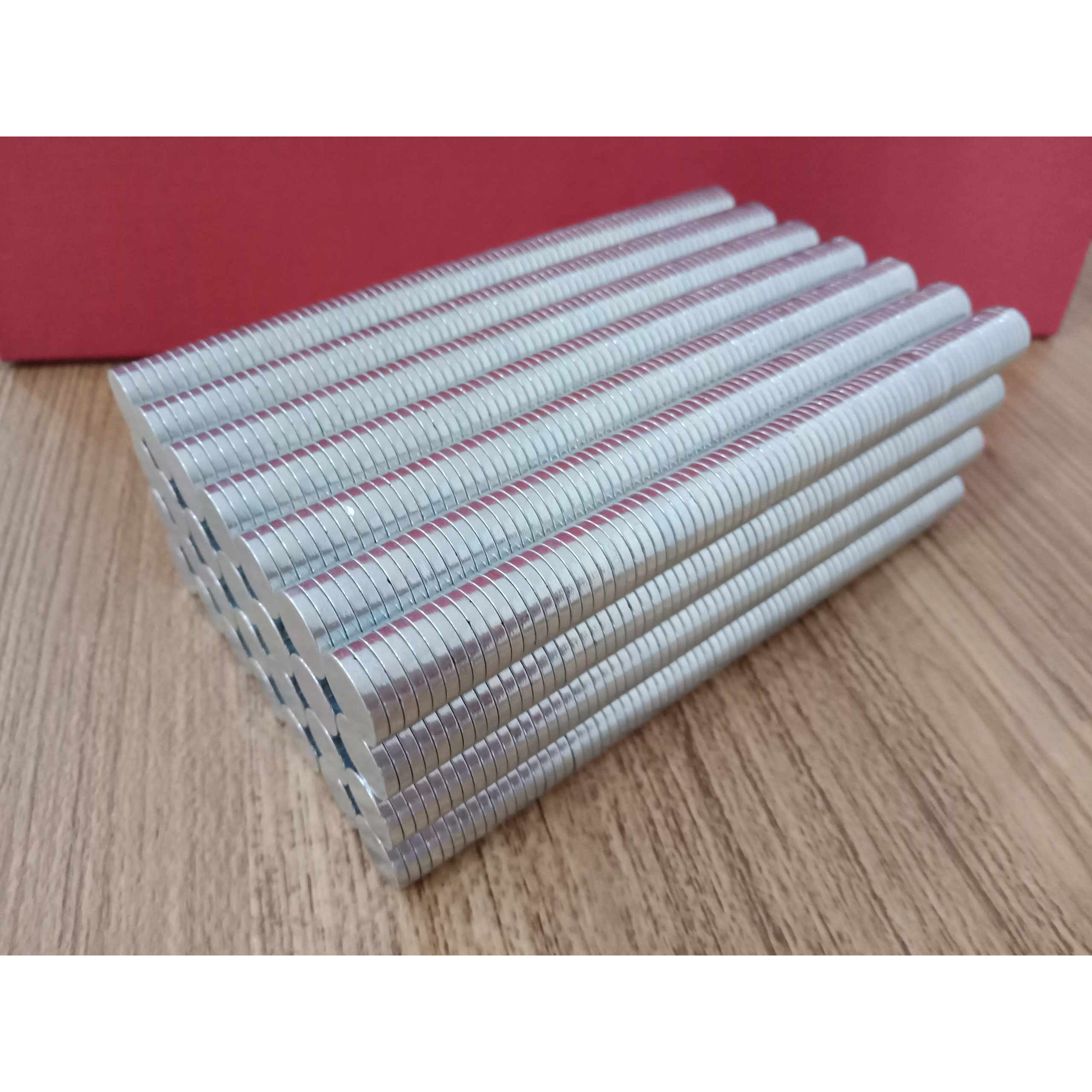 50 Viên Nam Châm Đất Hiếm Loại Tròn 10x1.5mm Mạ Kẽm Lực Từ N35 Cực Mạnh