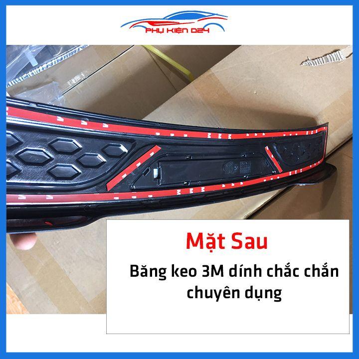 Ốp chống trầy cốp ngoài nhựa đen Vios 2014-2015-2016-2017 mẫu phản quang dán cốp sau chống xước trang trí xe