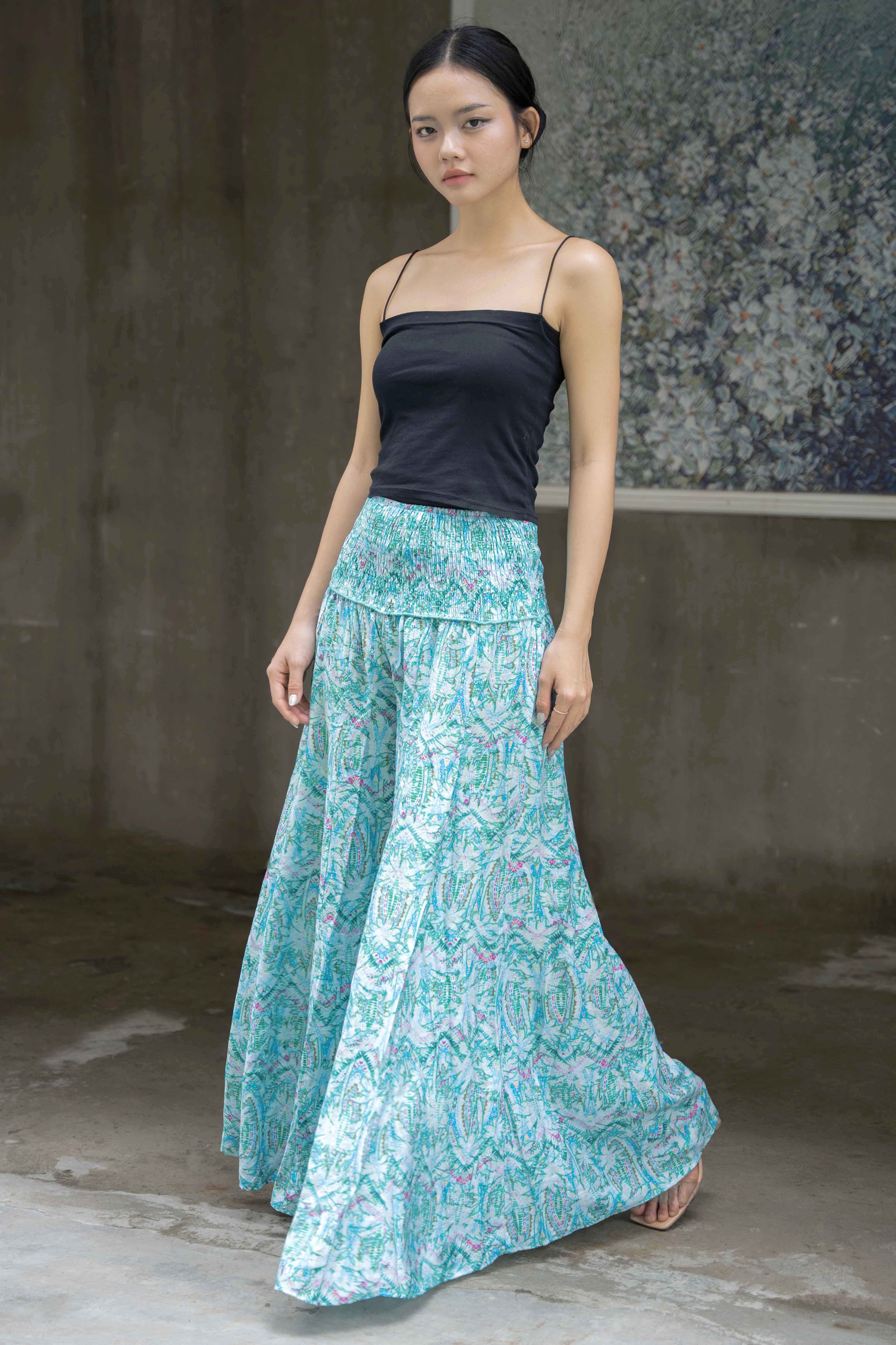 Quần Xòe Hoa Cotton Cao Cấp Luna Llena