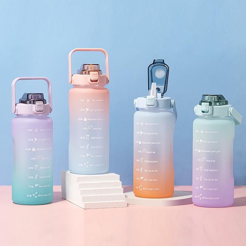 Bình nước 2 Lít có vạch chia báo giờ uống nước - Bình đựng nước màu Gradient kèm ống hút và sticker dễ thương