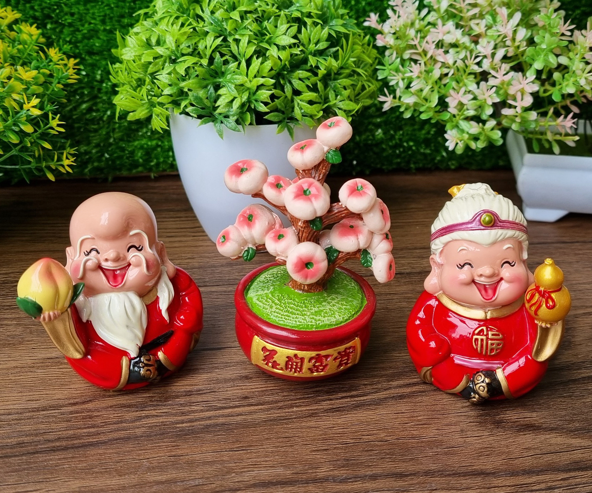 Bộ 02 tượng Ông Bà Thọ / Bách Niên Giai Lão 7cm kèm chậu đào trường thọ 10cm