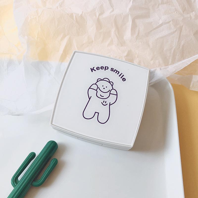 Hộp kính áp tròng Gấu Dễ Thương Màu Trắng