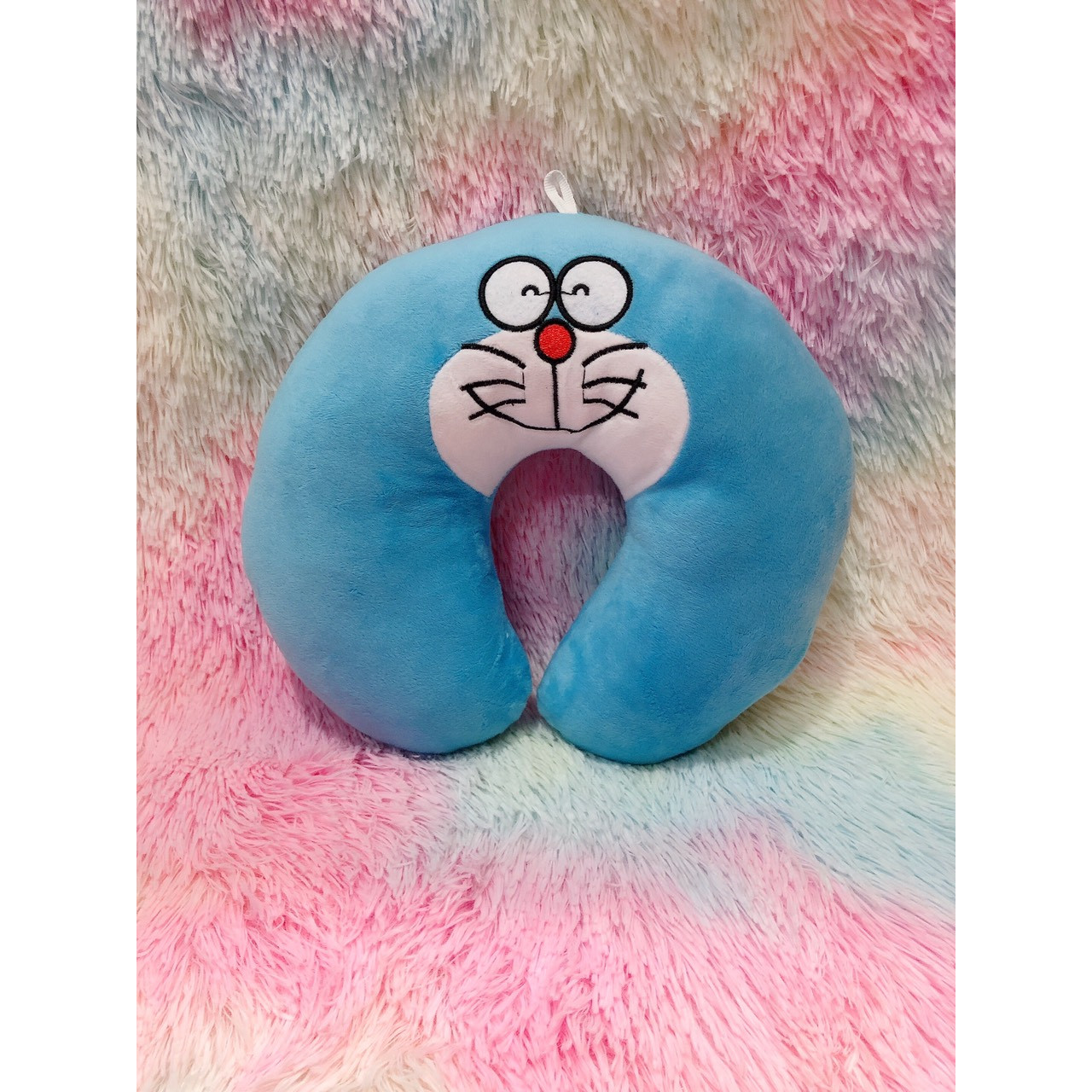 Gối kê cổ , chữ U Doremon