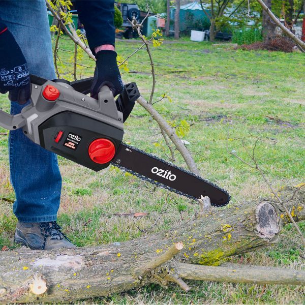 MÁY CƯA XÍCH CẦM TAY HIỆU OZITO ECS-1835 CÔNG SUẤT 1800W MỚI 100%