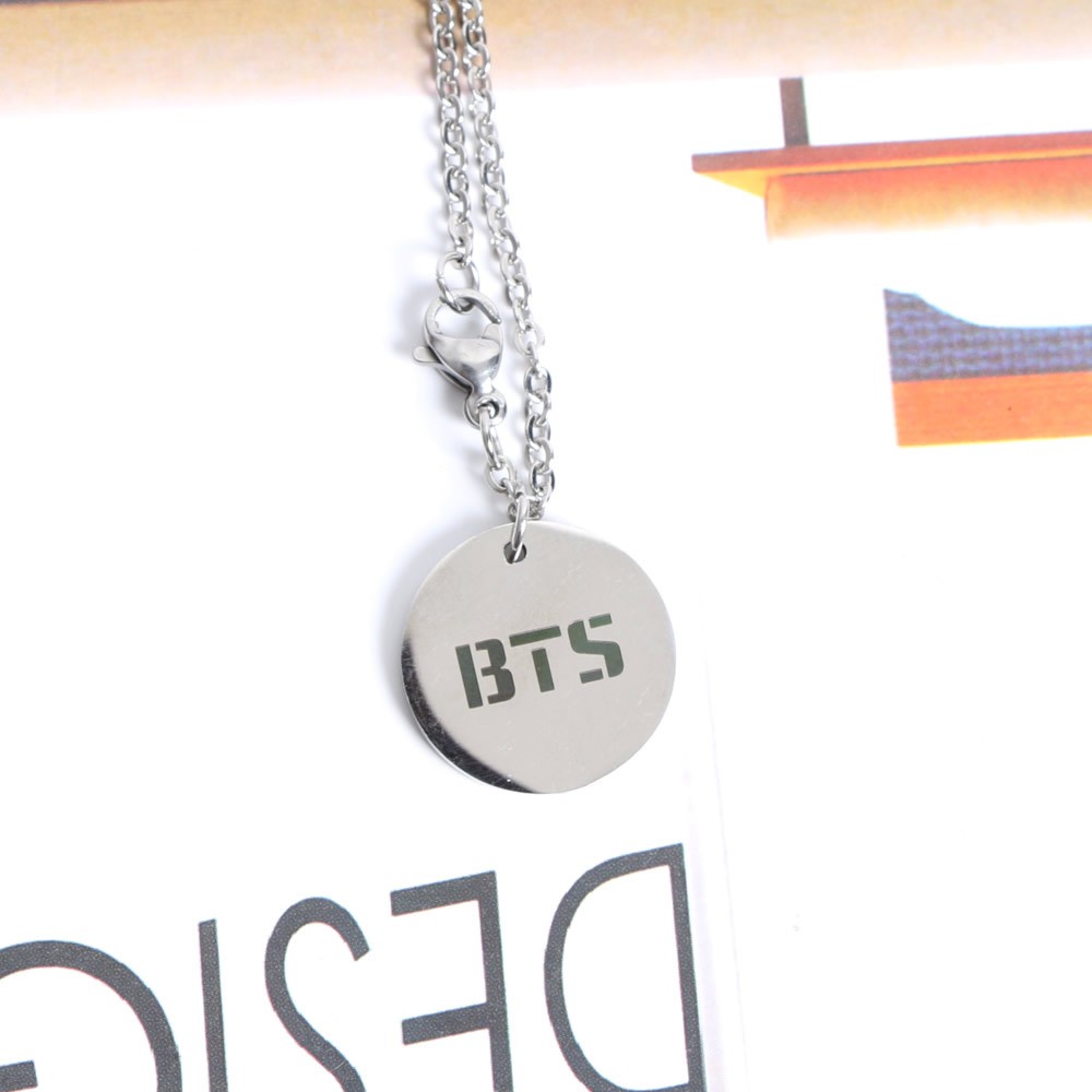 Dây Chuyền Mặt Tròn Chữ BTS
