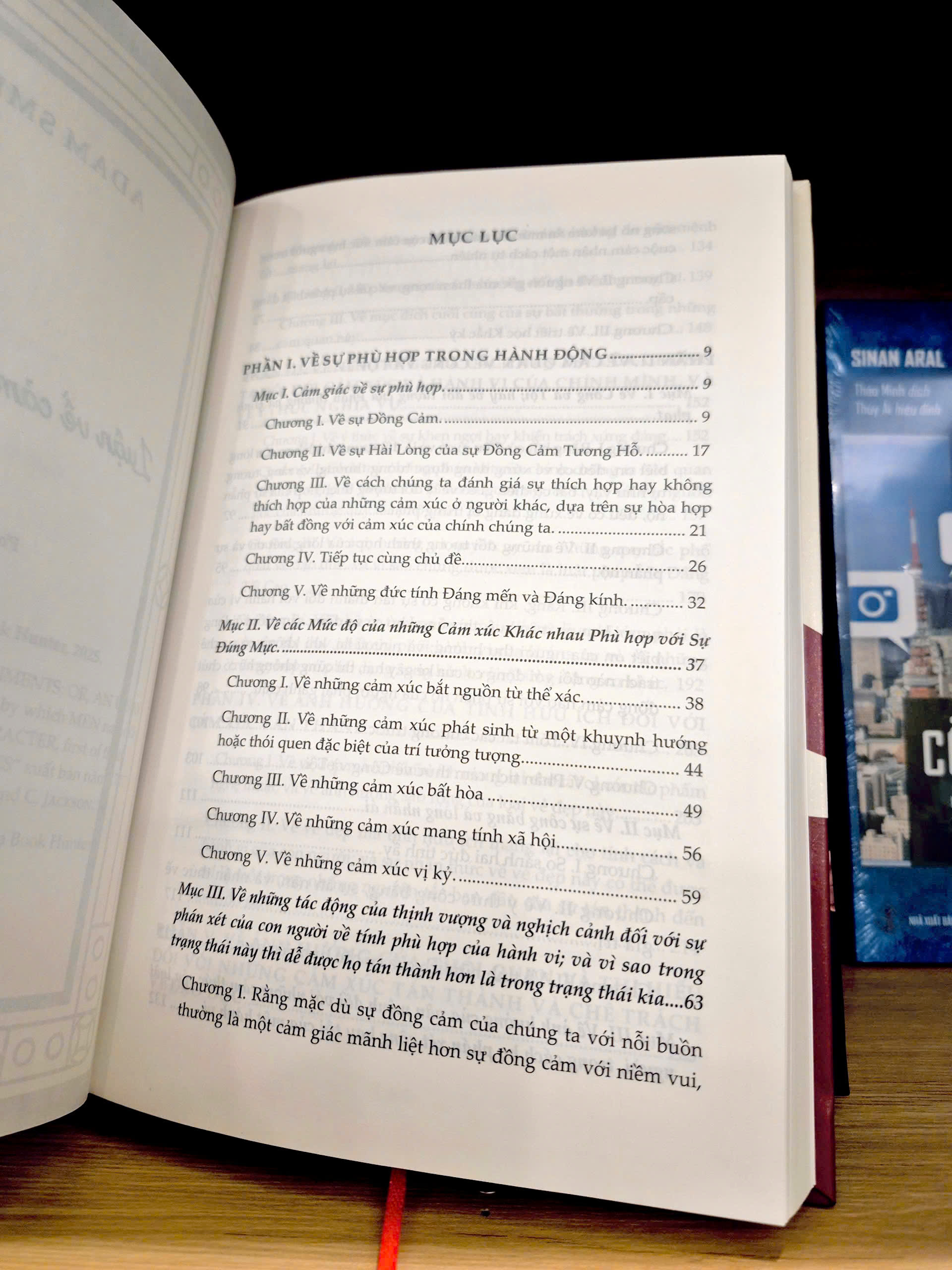 Luận Về Cảm Thức Đạo Đức– Adam Smith – Hunter Books