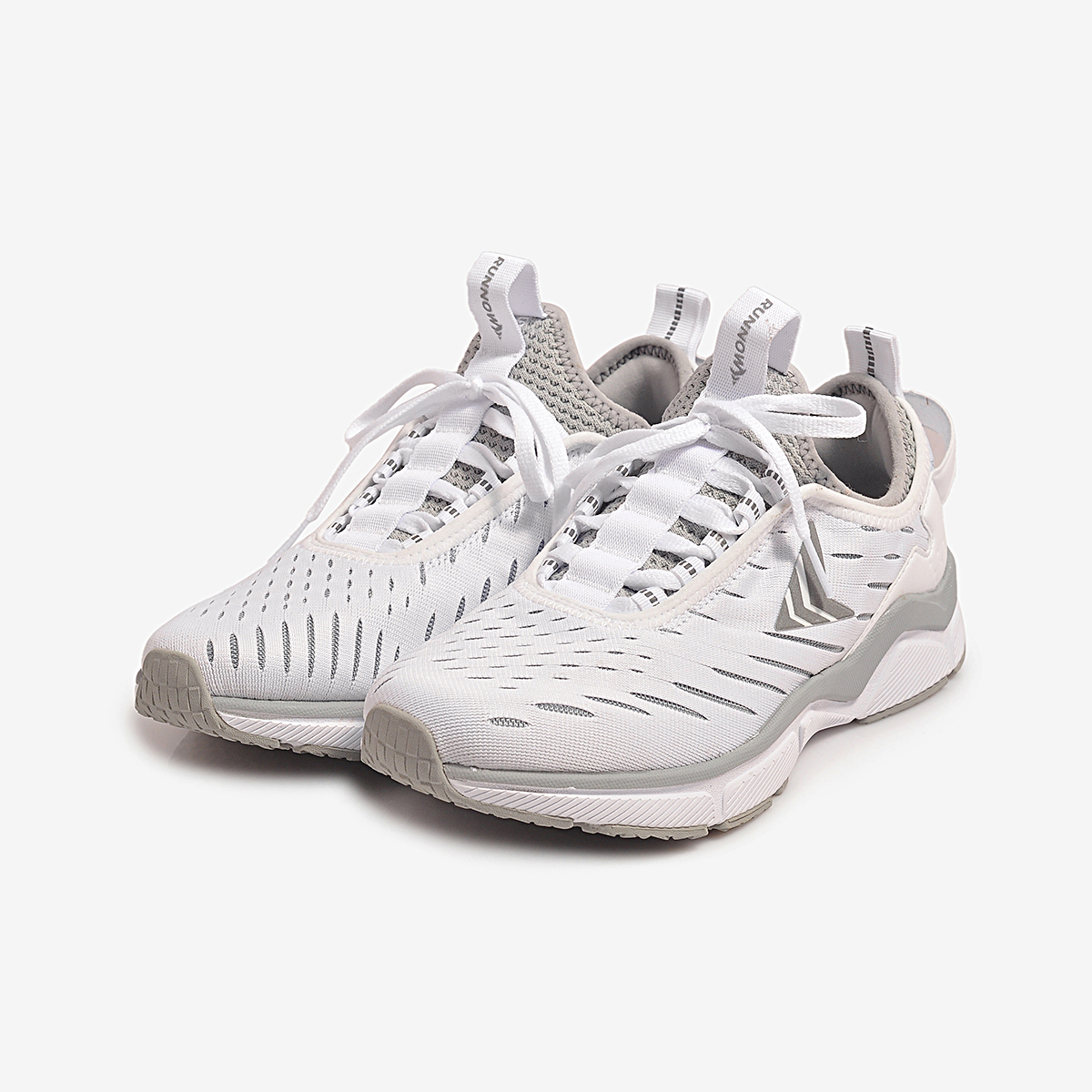 Giày Chạy Bộ Nam Biti's Hunter Running WHITE DSMH08300TRG (Trắng