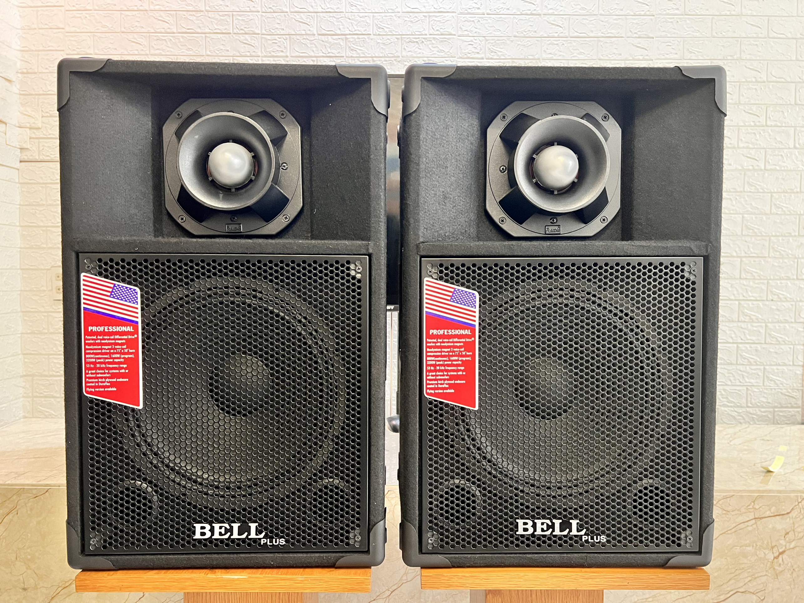 LOA 3 TẤC BỌC NỈ CHÉP HOẢ TIỄN 1 BASS 30 VÀ 1 CHÉP HOẢ TIỄN BELLPLUS HÀNG CHÍNH HÃNG  ( 1 CẶP)