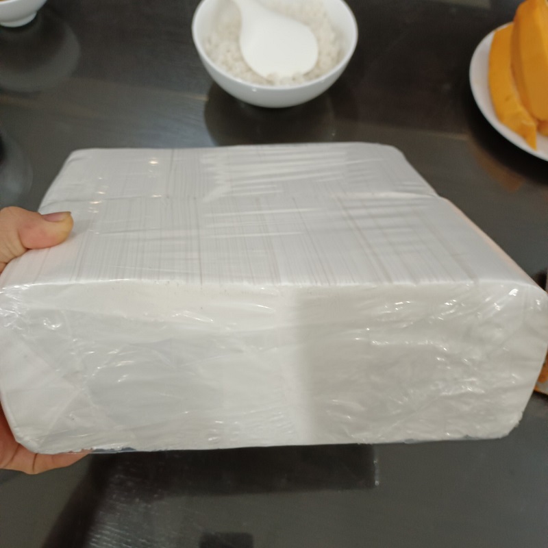 Khăn giấy lau mặt Spa đa năng loại 1 (cây 200 tờ)