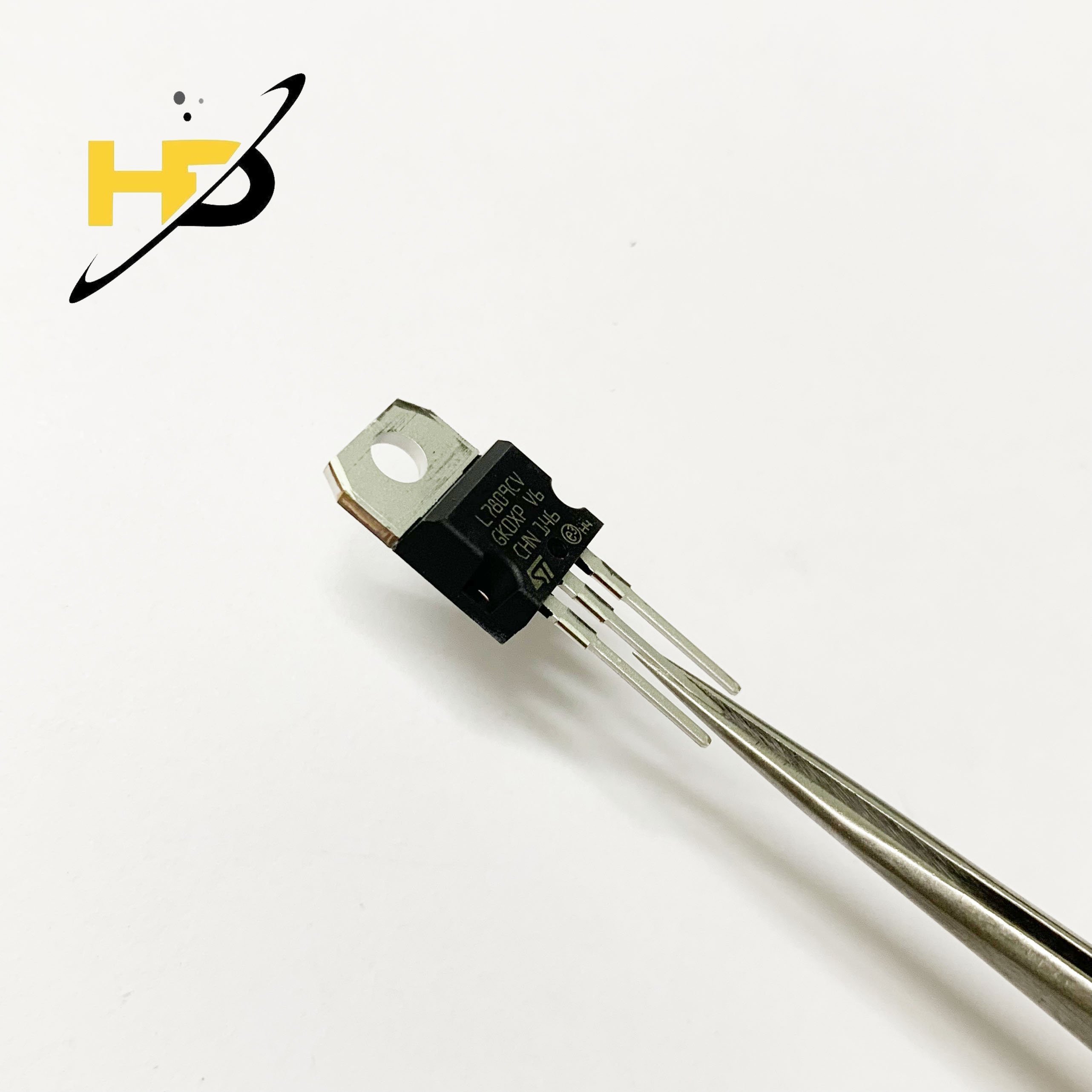 Set 2 Con IC Nguồn L7809CV , IC Ổn Áp LM7809 1.5A 9V TO-220