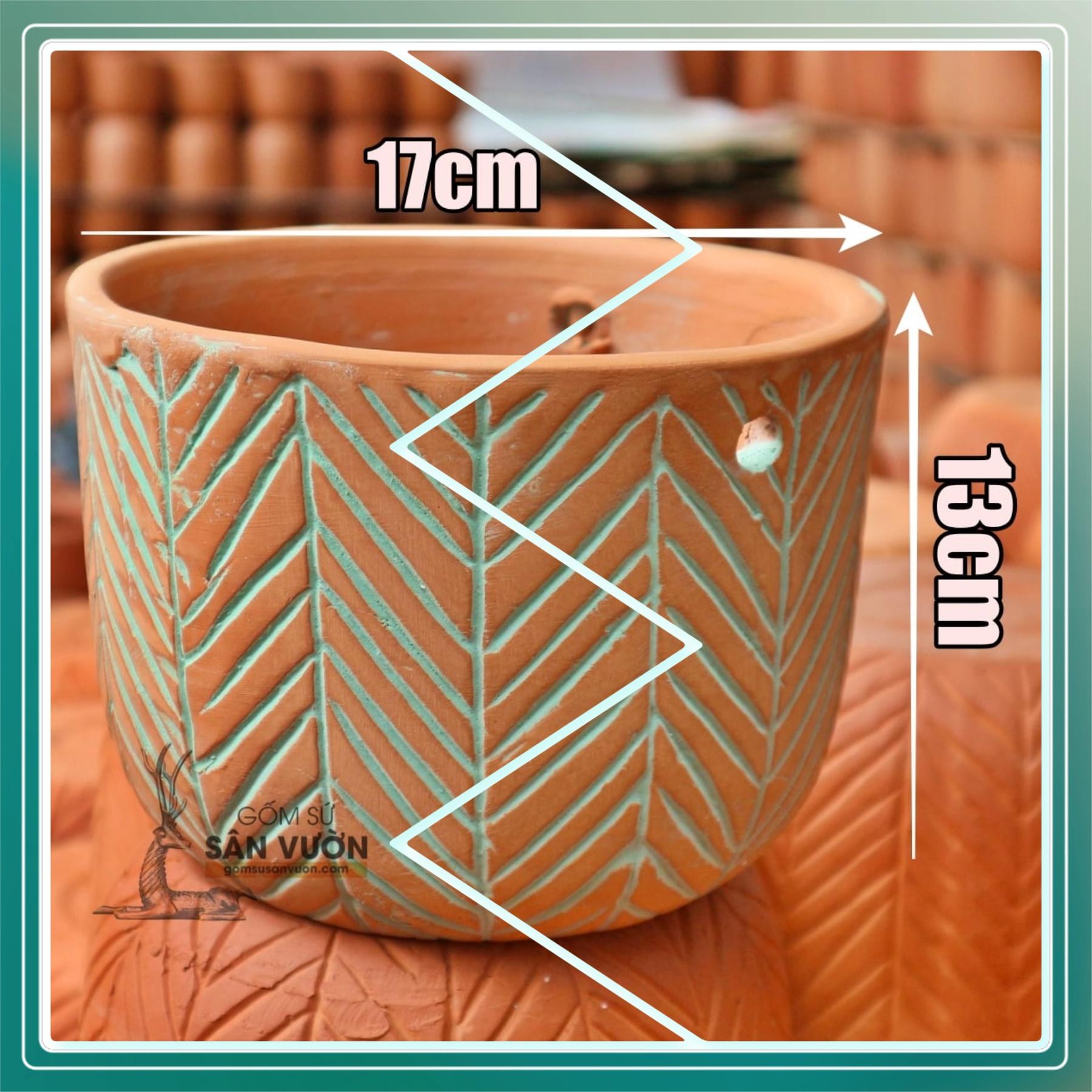 Chậu treo trồng cây gốm đất nung HOA VĂN XƯƠNG CÁ D17xH11cm - gốm sứ Bình Dương chất lượng cao