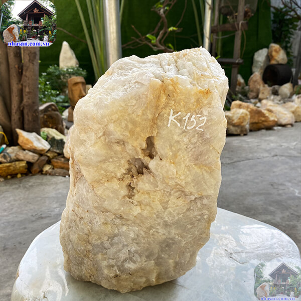 Trụ Đá Thạch Anh Hồng Thô Tự Nhiên Nguyên Khối Giúp Gắn Kết Tình Cảm Gia Đình – 22kg )-K152
