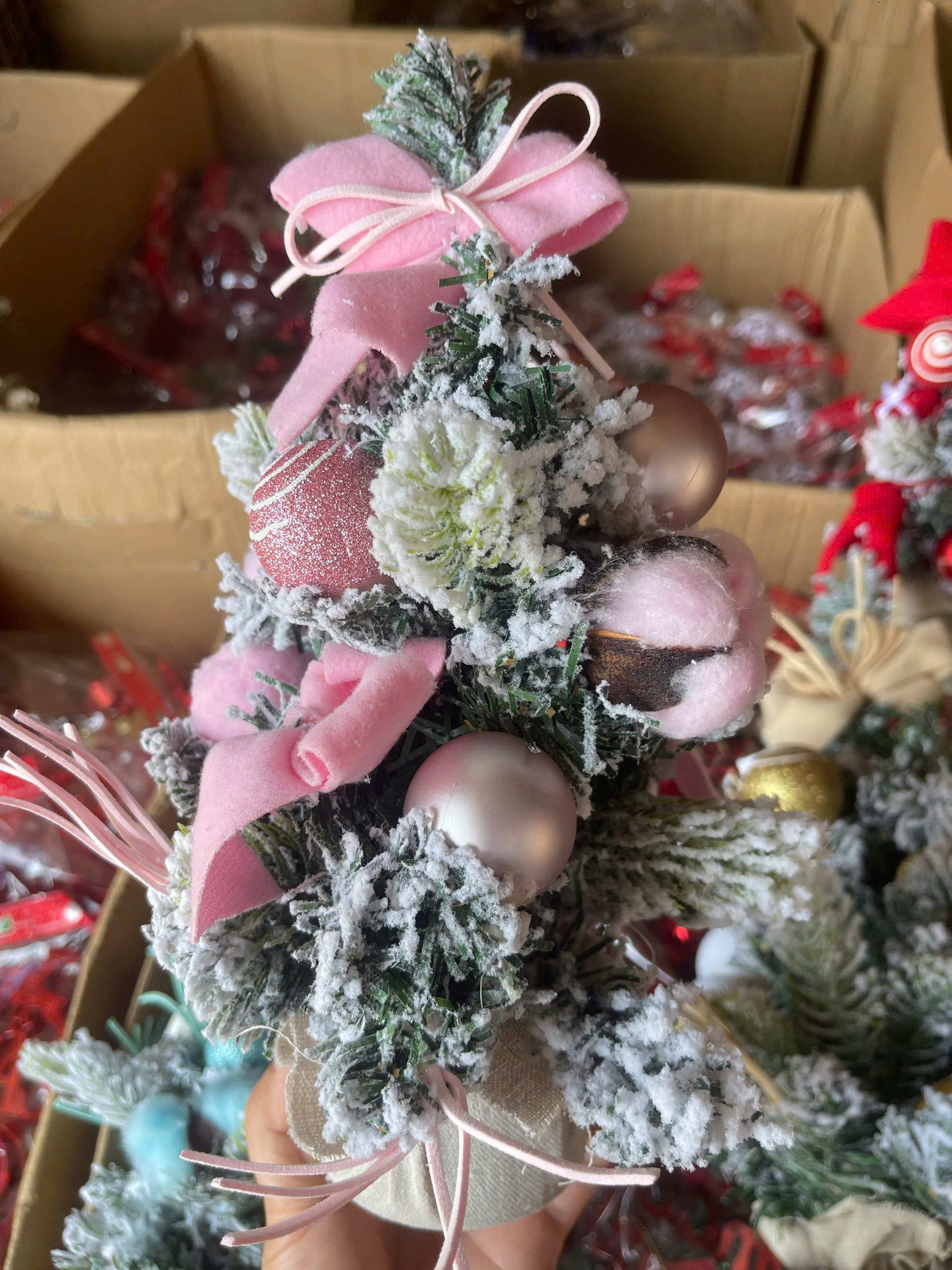 [KoSuyTu] Cây Thông Noel Để Bàn - Tuyệt Hảo Mùa Noel - Rộn Ràng Từng Góc Nhỏ - 2 Zise 4 Màu 8 Lựa Chọn