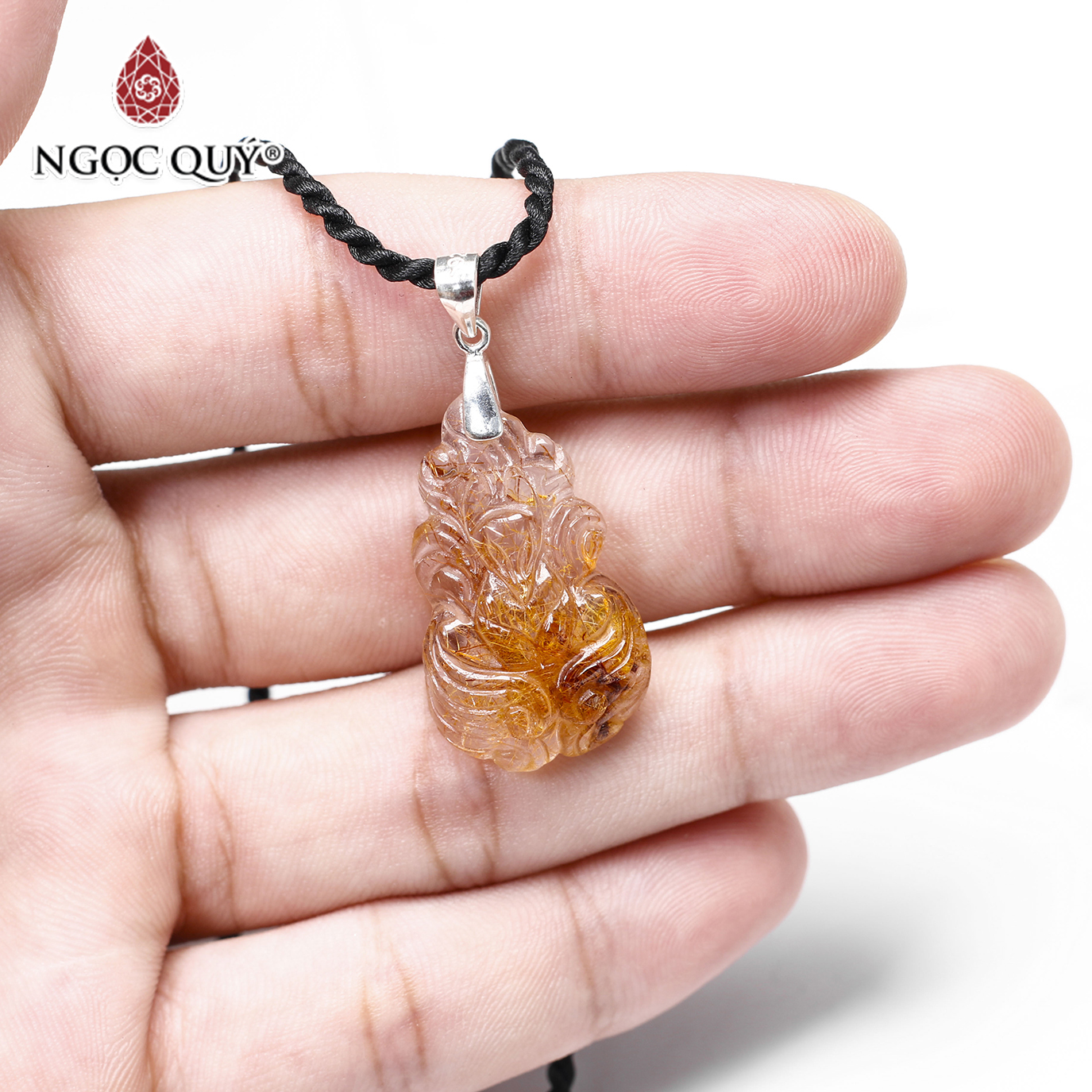 Mặt dây chuyền nữ hoàng hồ ly thạch anh tóc đỏ cam mệnh hỏa, thổ - Ngọc Quý Gemstones