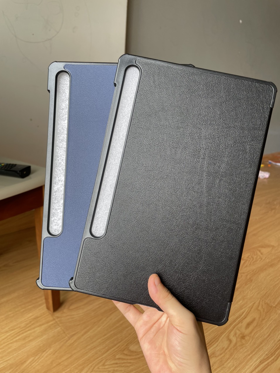 Bao Da cho Samsung Galaxy Tab S8 , S8 Plus, S8 Ultra lưng cứng, chống sốc 4 góc