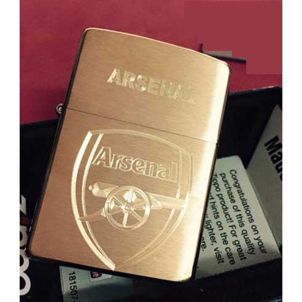 Bật Lửa ZIPPO KHẮC LOGO ARSENAL 05 – 204B.ARS05