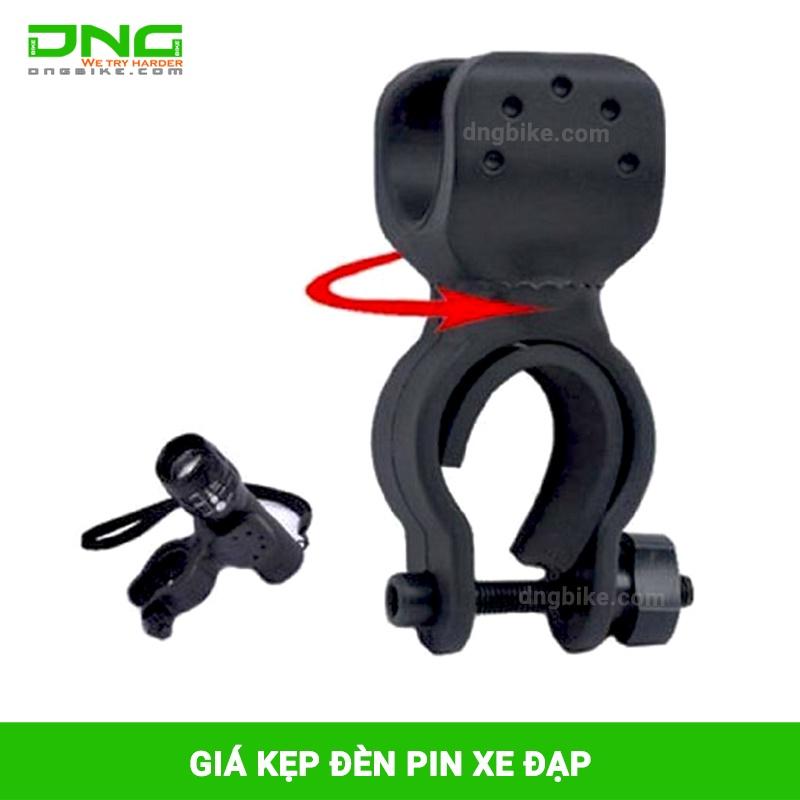 Giá kẹp đèn pin xe đạp 360 độ