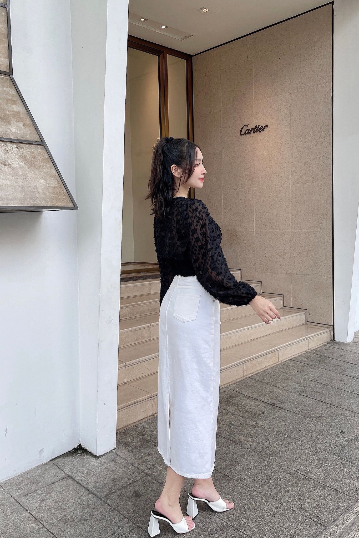 OLV - Áo Bonnie Top in Black