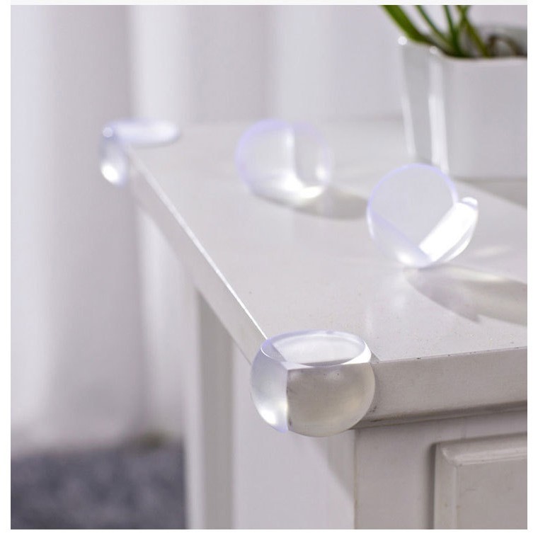 Set 12 miếng silicon bọc cạnh góc bàn bảo vệ bé không bị thương khi va đập