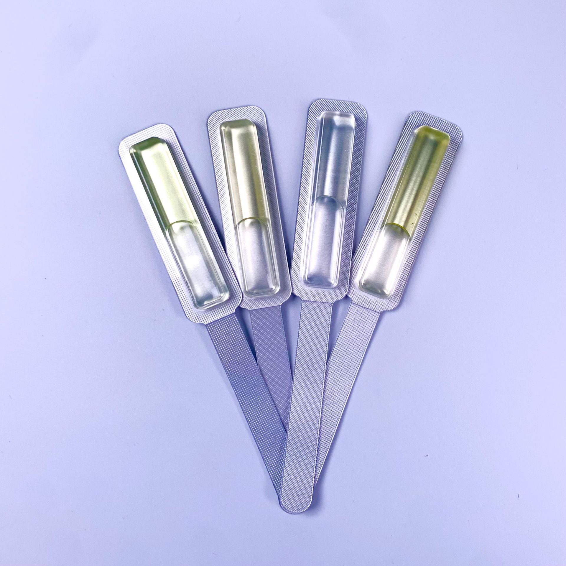 Nước Hoa Ô Tô Kẹp Cửa Gió Gỗ tự nhiên LUKE FRESH