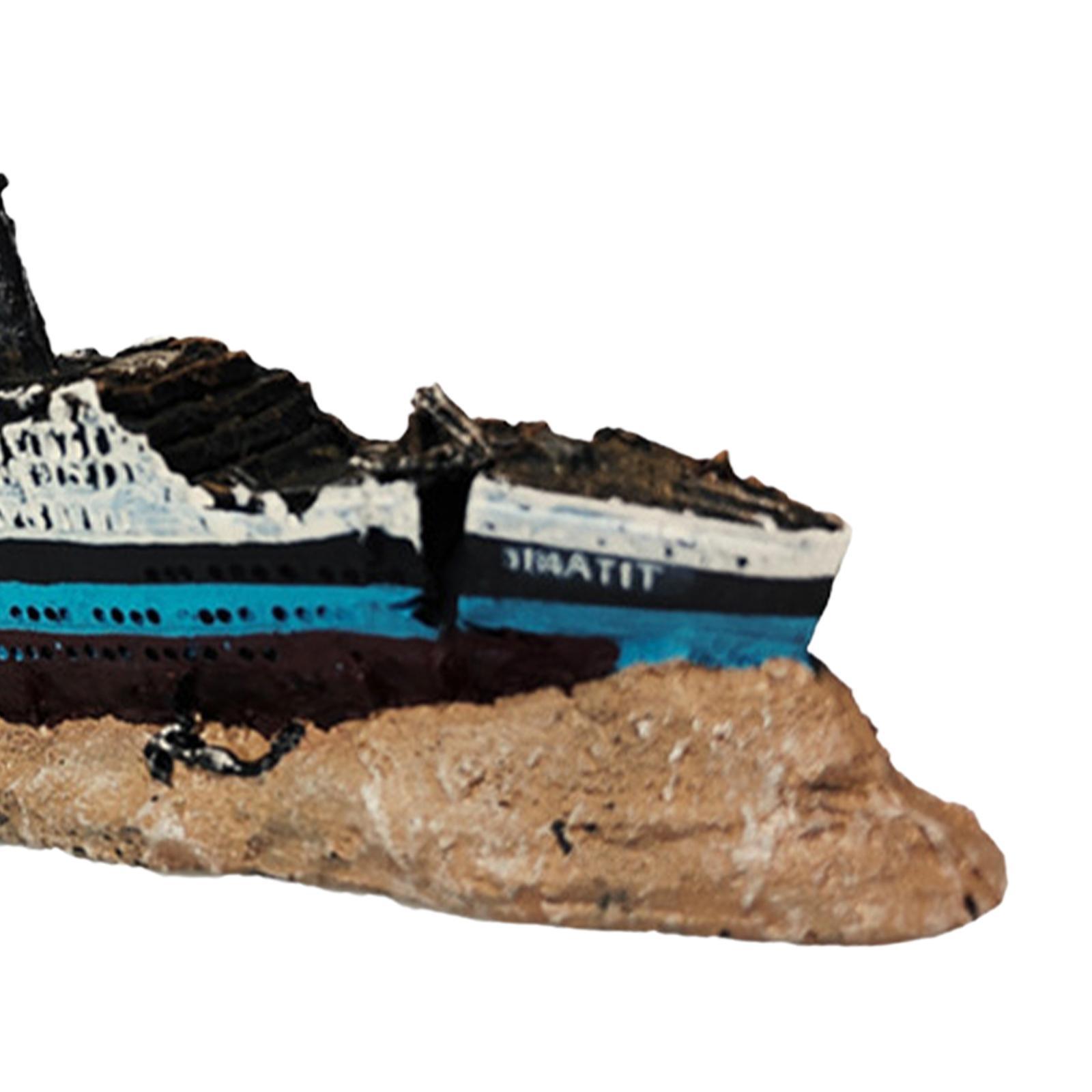 Fish Tank Titanic Shipwreck Decoration Collection Resin Fish Tank Decoration