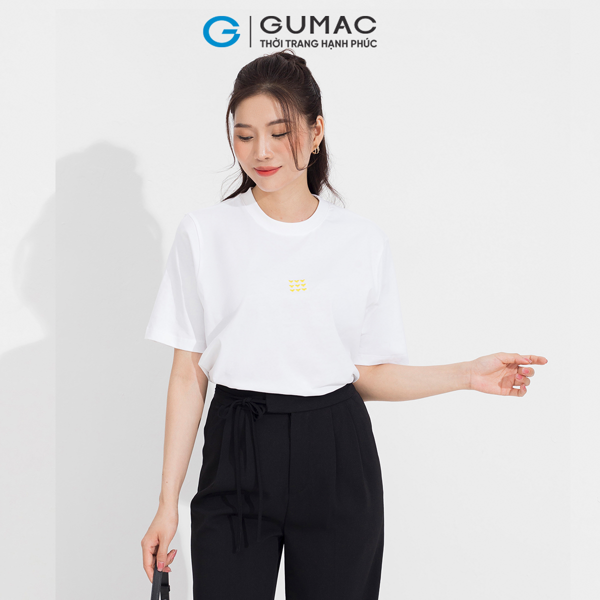 Áo thun nữ tay ngắn thêu hình dễ thương trẻ trung năng động thời trang GUMAC ATD05052