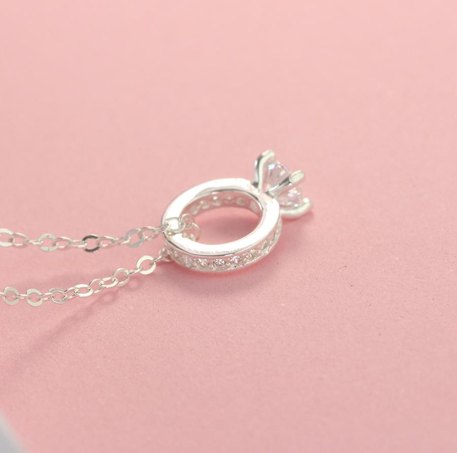 Dây chuyền bạc nữ, vòng cổ bạc nữ đẹp đơn giản mặt hình chiếc nhẫn đính đá DCN0453