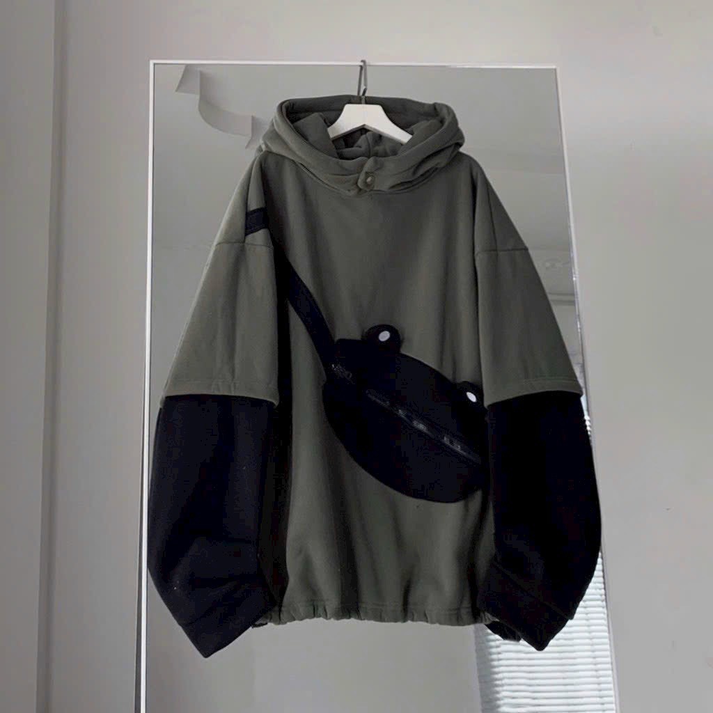 Áo hoodie ếch, túi bao tử trước . nón rộng 2 lớp vải chính form rộng mặc thoải mái, vải dày mịn, chống nắng tốt nút bấm ở cổ