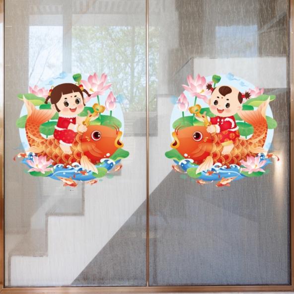Decal hít tĩnh điện trang trí dán tết - BÉ TRAI BÉ GÁI CƯỠI CÁ CHÉP