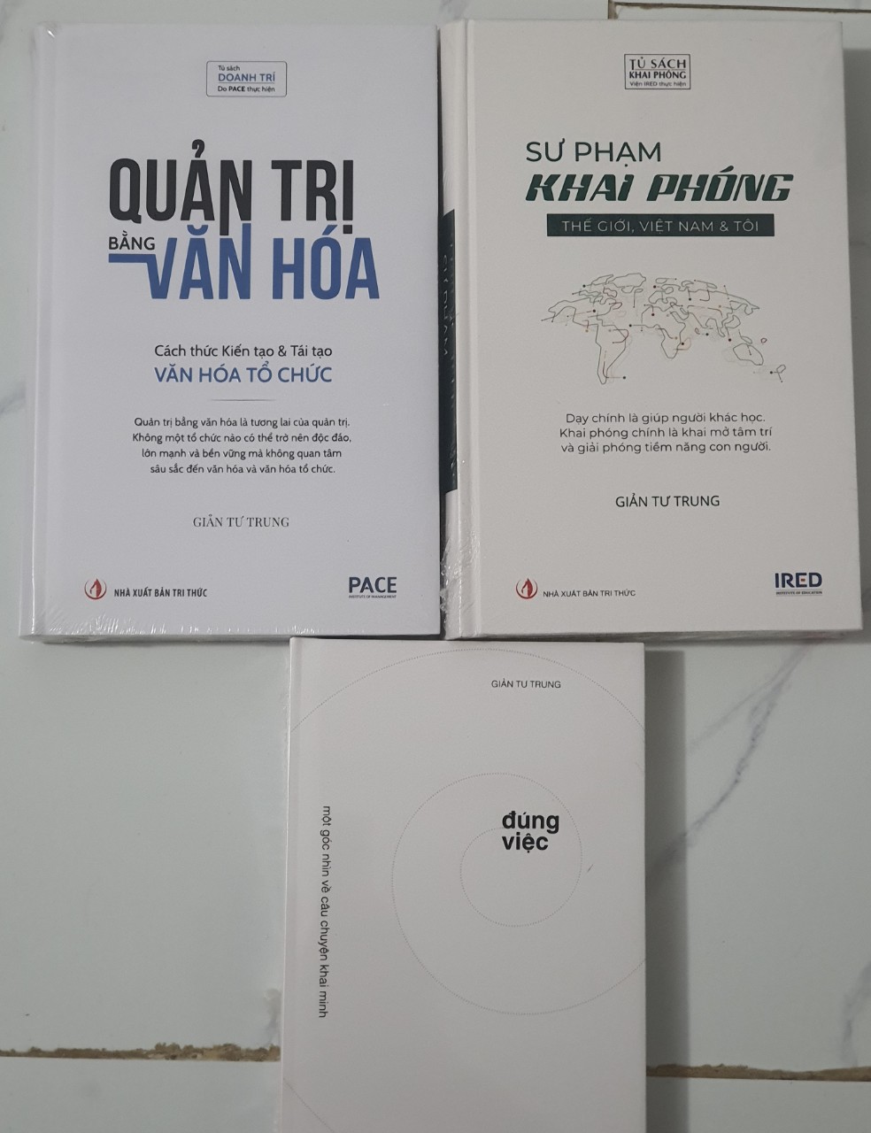 Combo 3 Cuốn Quản Trị Bằng Văn Hóa + Sư Phạm Khai Phóng + Đúng Việc - Giản Tư Trung