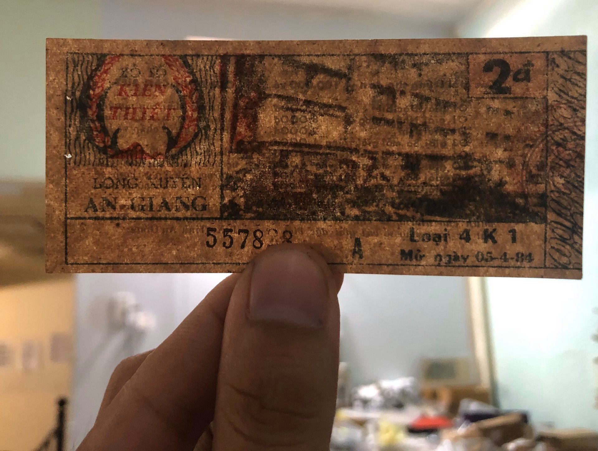 01 tờ vé số TX.Long Xuyên, An giang bao cấp 198x sưu tầm