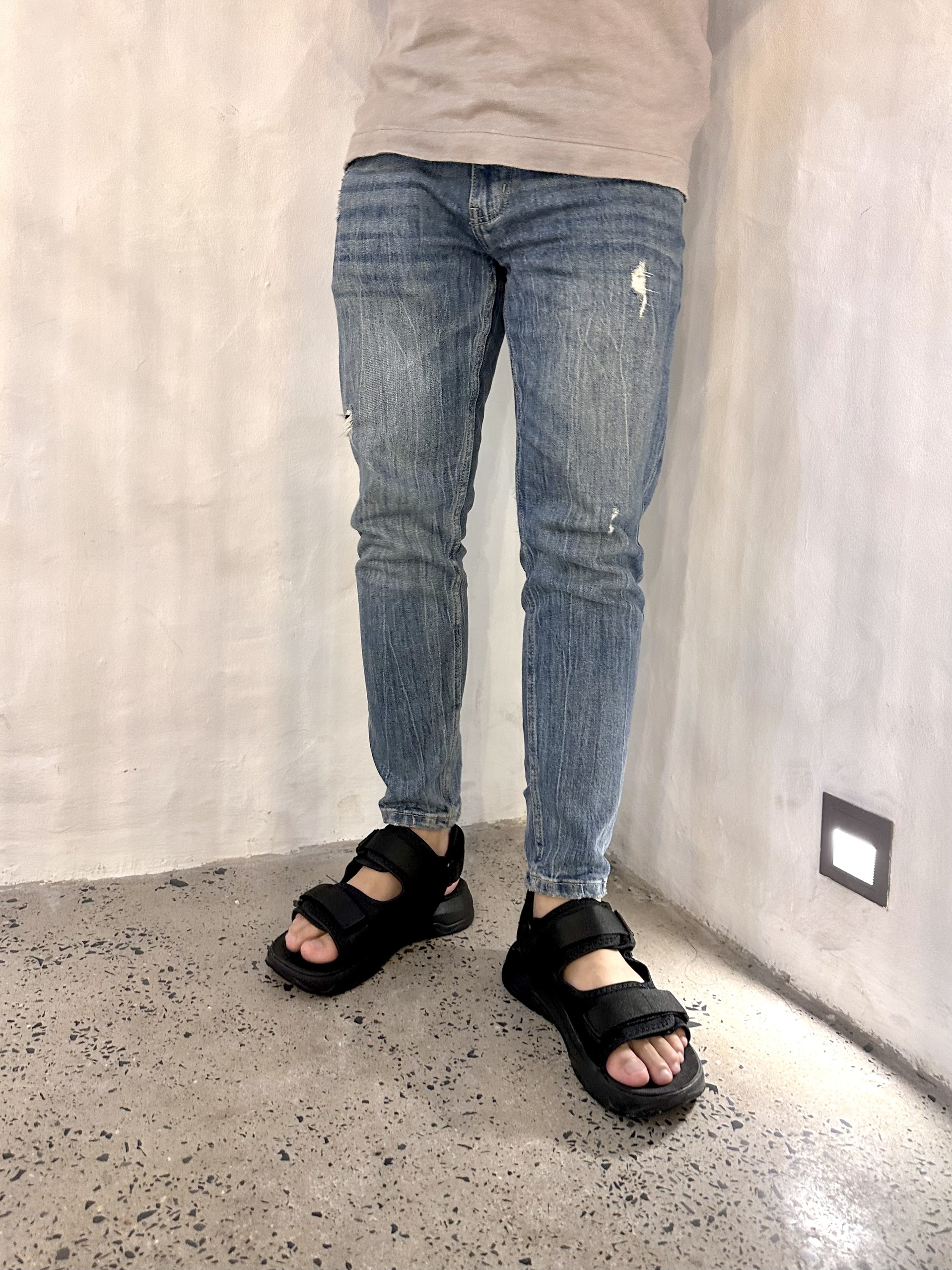 Giày Sandal Nam Nữ Unisex The BiLy Quai Ngang Dây Dù Đế IP Siêu Êm Nhẹ Màu Đen- BL07 Đen