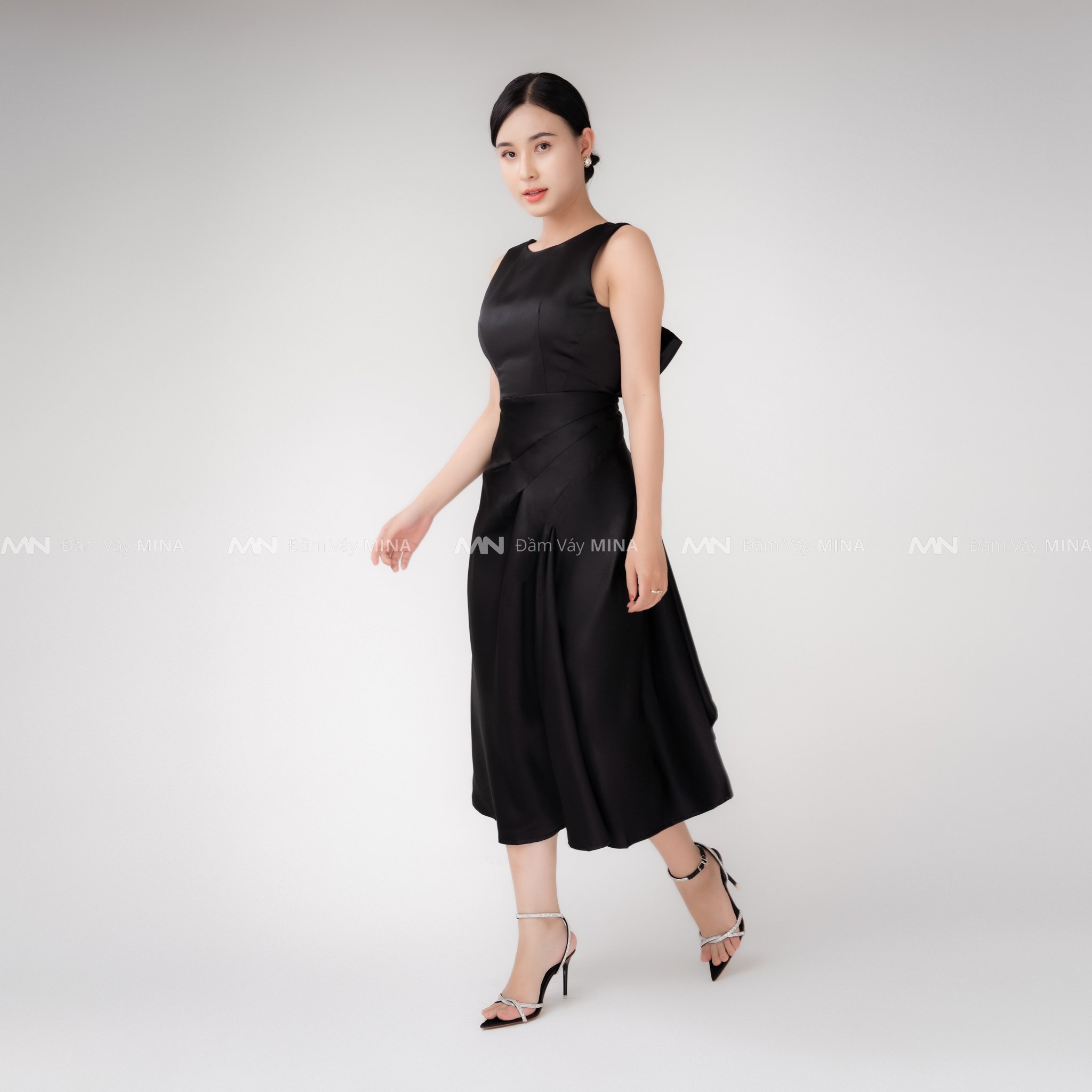 Đầm dự tiệc đầm sang trọng dáng xoè hở lưng nơ Taffeta cao cấp MN104 - Đầm Váy Mina
