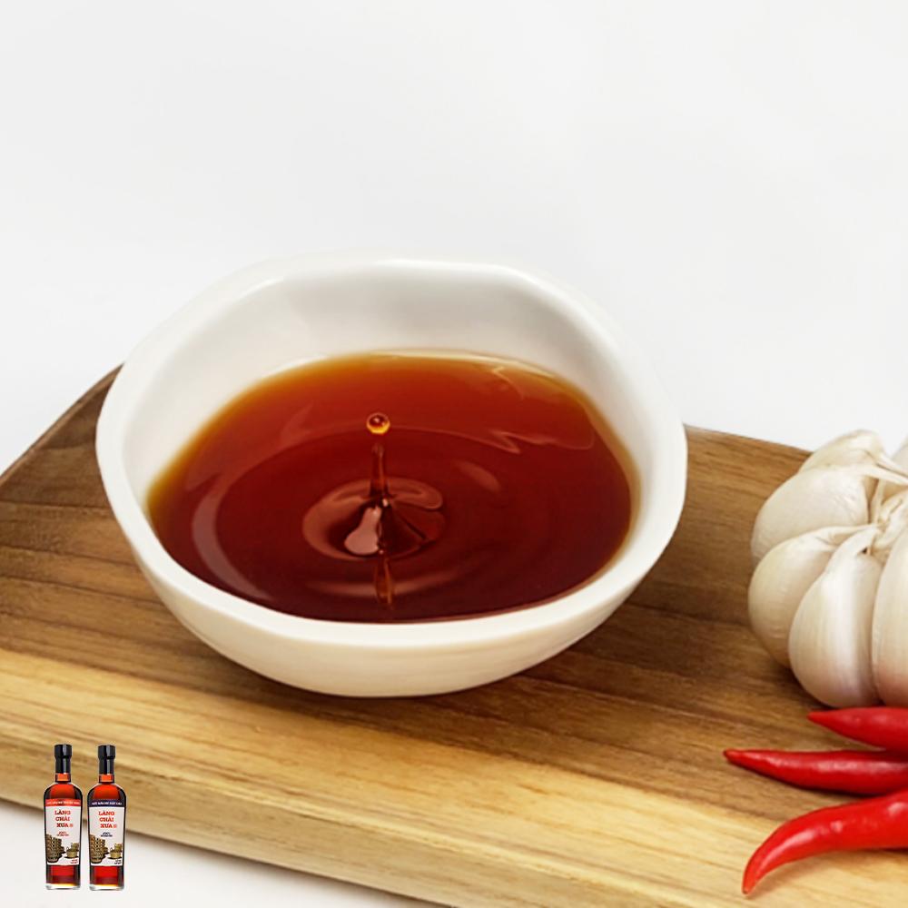 Đặc Sản Phan Thiết - NướC MắM Nhỉ Làng Chài Xưa Truyền Thống Nhãn Đỏ Thùng 6 Chai Thủy Tinh 500Ml Cốt Nhỉ Đặc Biệt Vị Đậm Đà Gu Ông Bà Xưa Nước Mắm Nguyên Chất Sạch Nước Mắm Nhĩ Từ Thùng Lều Gỗ 100% Cá Cơm Tươi Muối Tinh Khiết Không Chất Bảo Quản