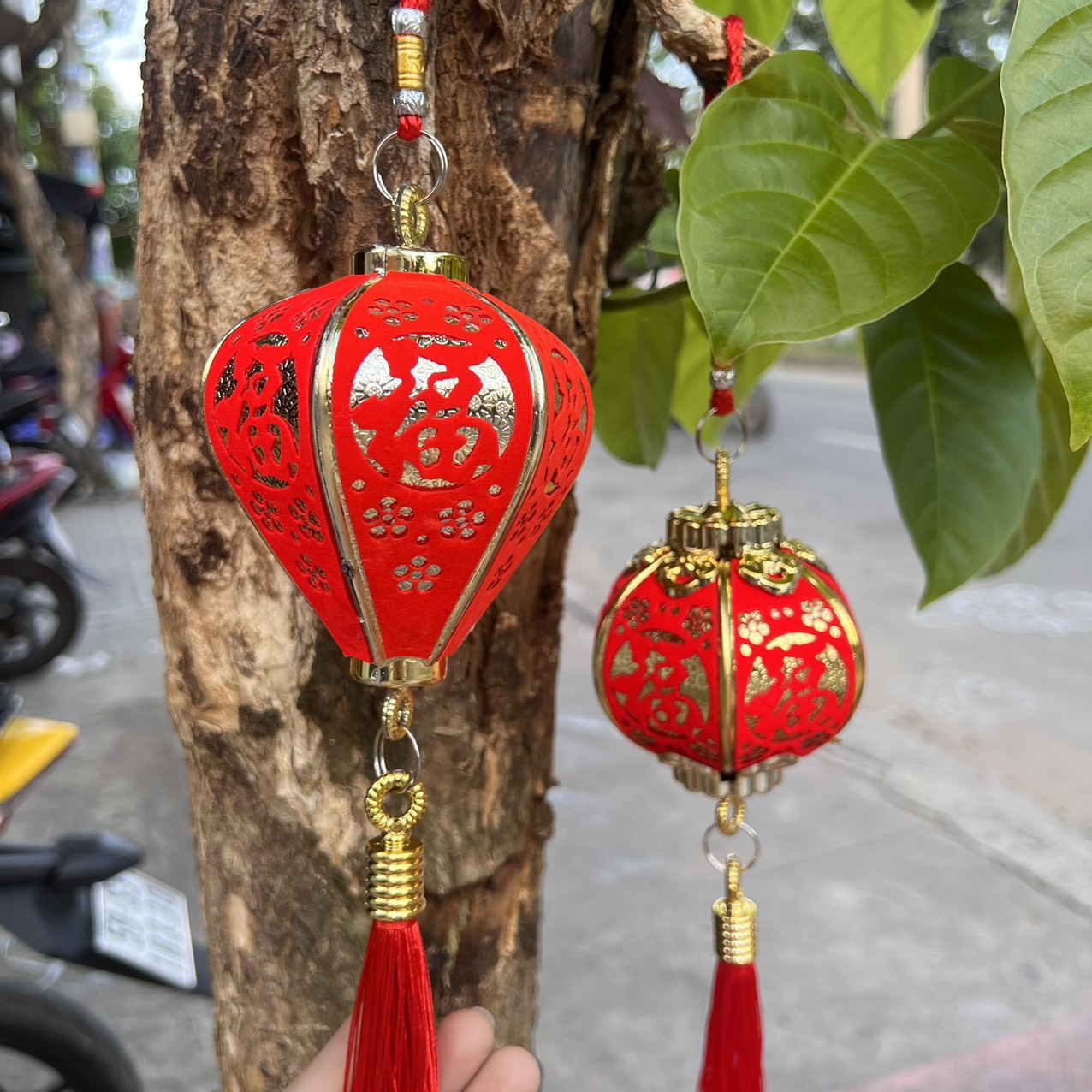 Lồng đèn đỏ hoa văn trang trí tết, trang trí decor