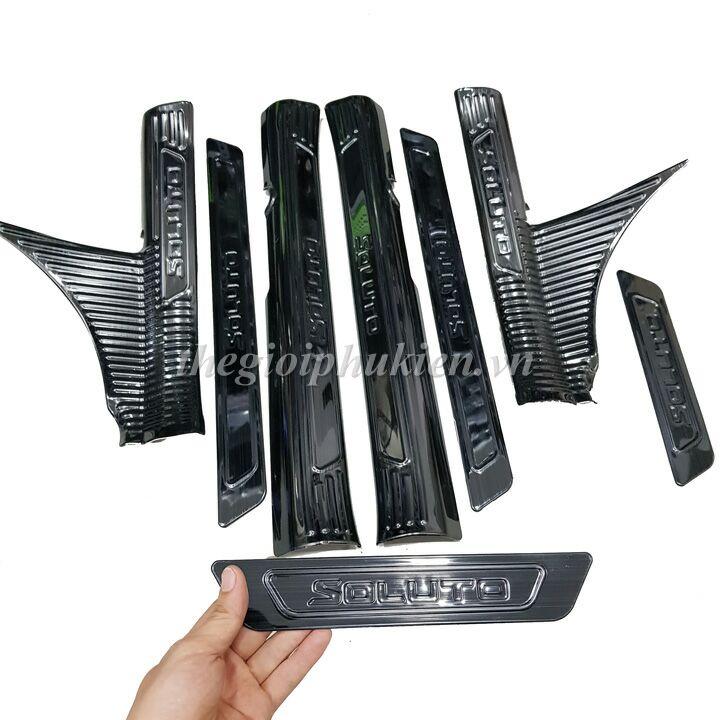 Bộ sản phẩm ỐP BẬC CỐP VÀ BẬC CỬA vân Titan xe Kia Soluto