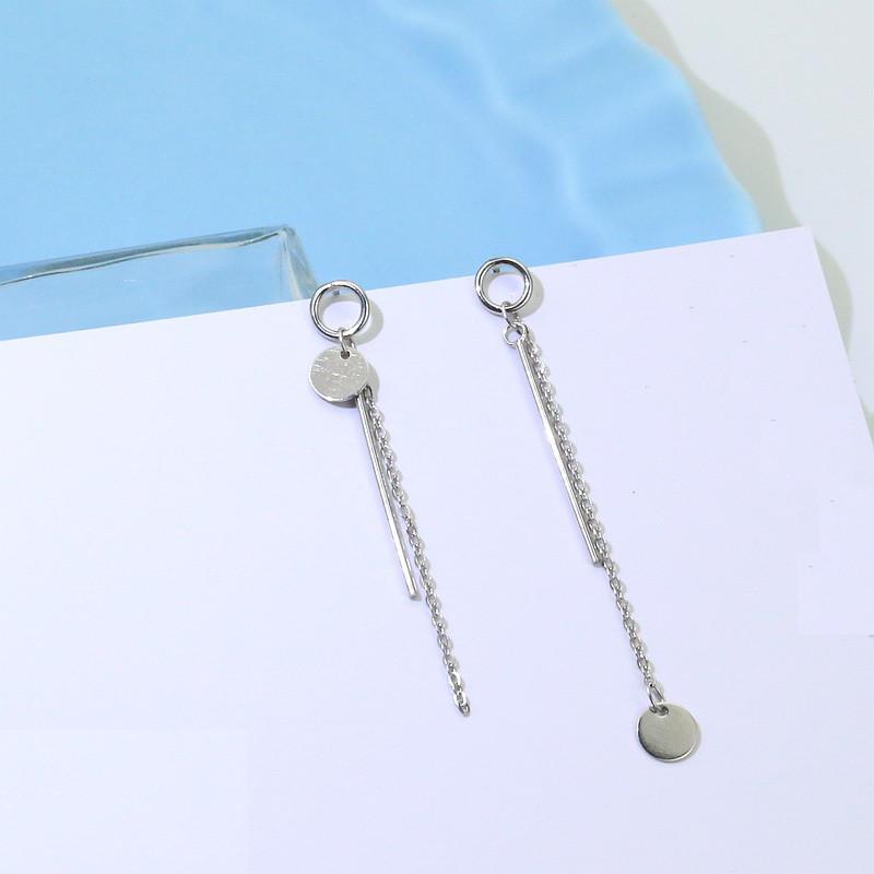 Đôi bông tai thiết kế hình tròn phẳng đầu- cuối không tương ứng