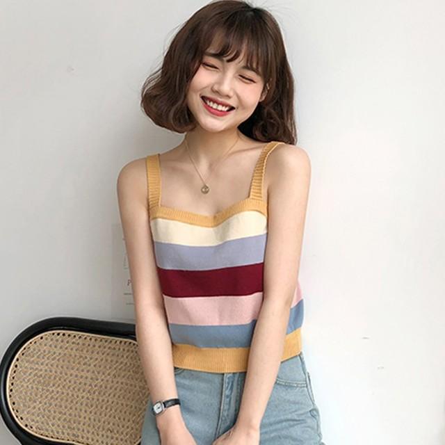 Áo dệt kim không tay phối hoạ tiết kẻ sọc ngang nữ tính