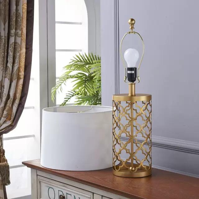 Đèn đặt bàn trang trí, đèn phòng ngủ, đèn bàn cao cấp, đèn trang trí, đèn decor, đèn đầu gường, đèn quán bar