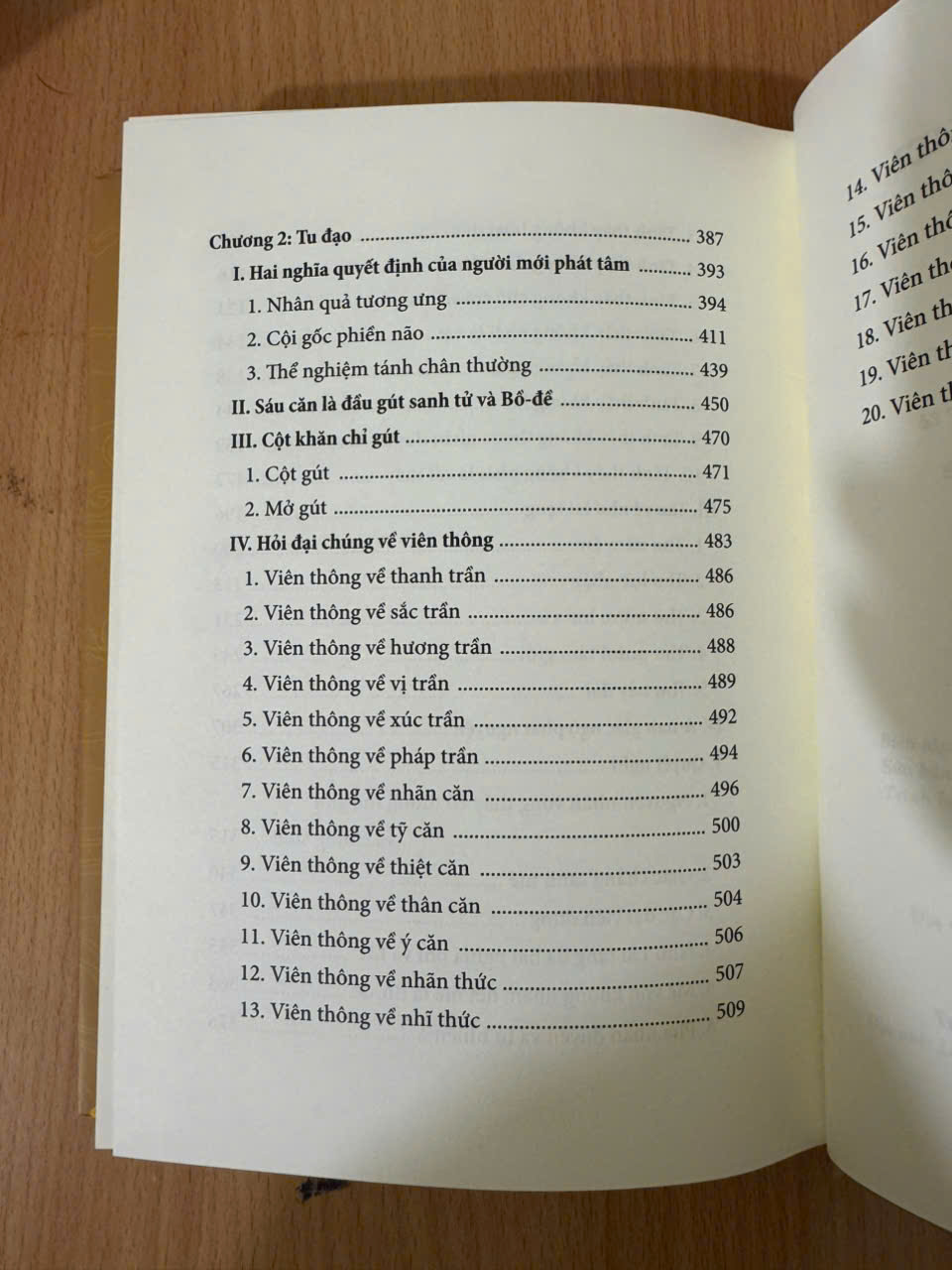 Sách - Kinh Lăng Nghiêm Giảng Giải - Bộ 2 cuốn