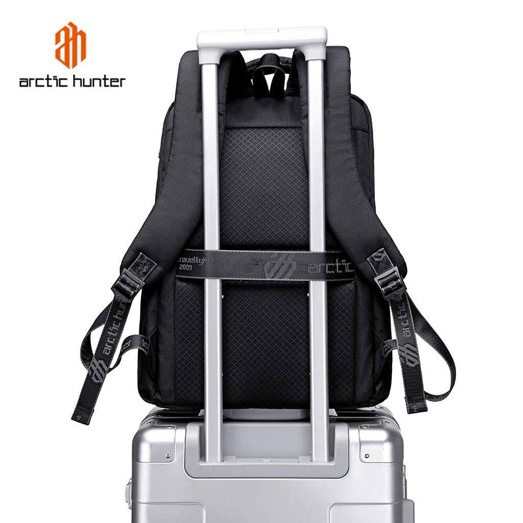 Hình ảnh Balo du lịch Arctic Hunter chất liệu Oxford chống nước, có cổng USB - B00478